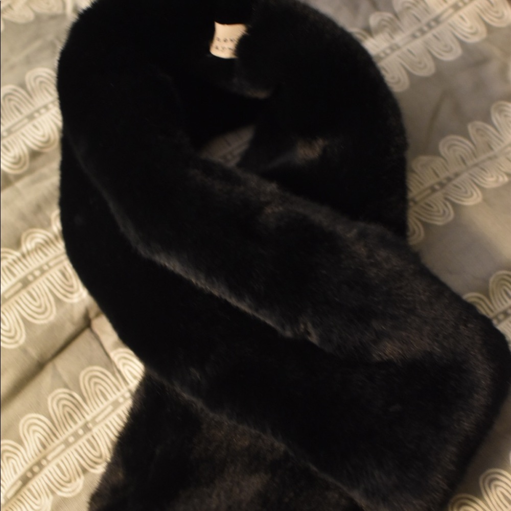 Faux fur scarf